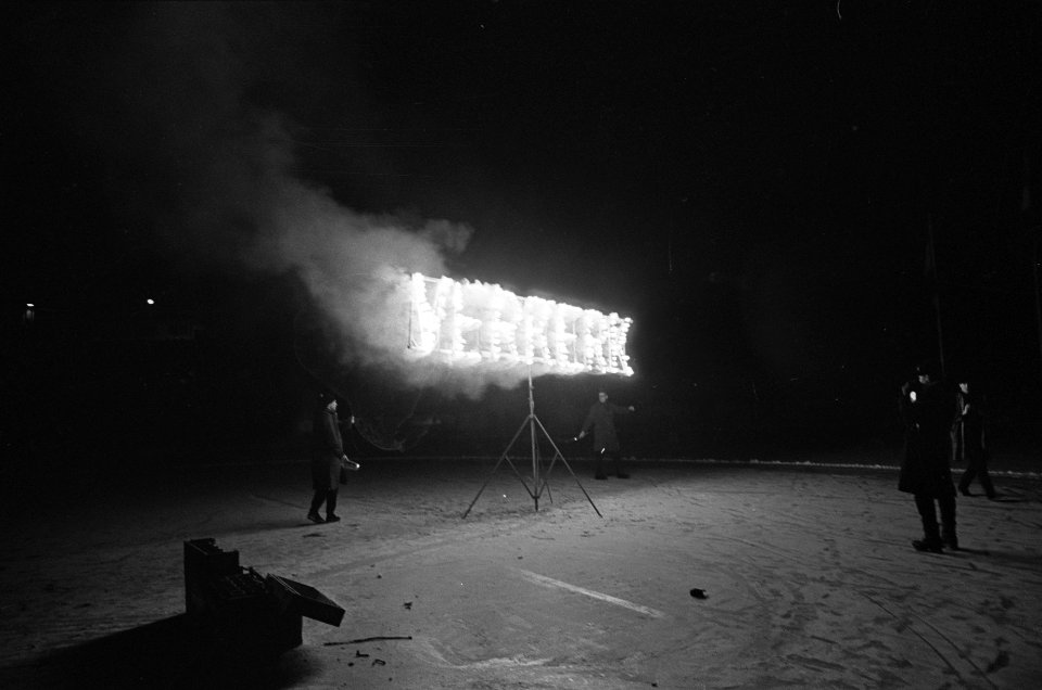 Wereldkampioenschappen schaatsen heren allround in Oslo. Vuurwerk ter ere van we, Bestanddeelnr 920-0630