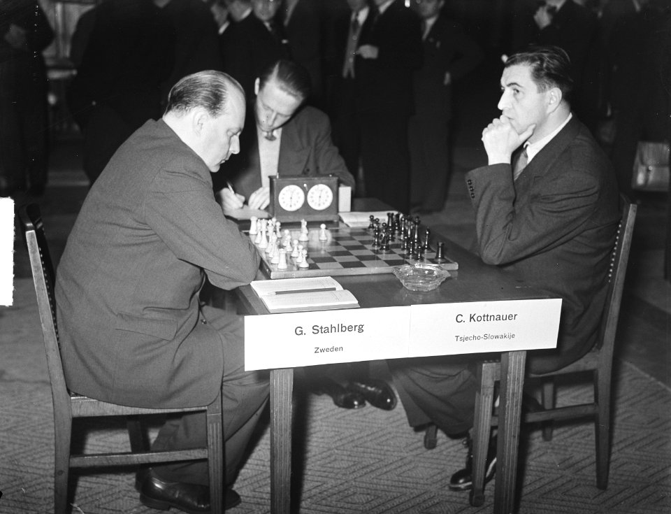 Wereldschaaktoernooi eerste dag Gideon Stahlberg tegen Cenek Kottnauer, Bestanddeelnr 904-2914