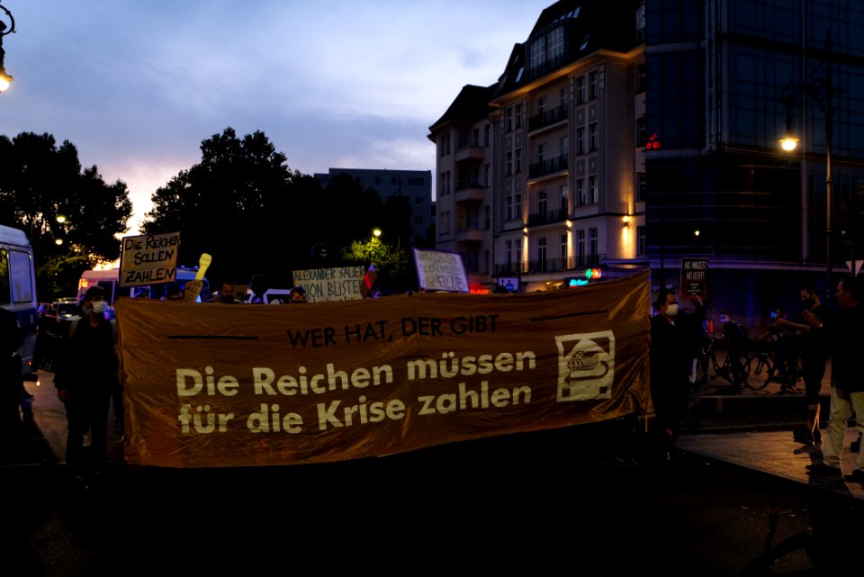 WerHatDerGibt demonstration Berlin 2020-09-19 38