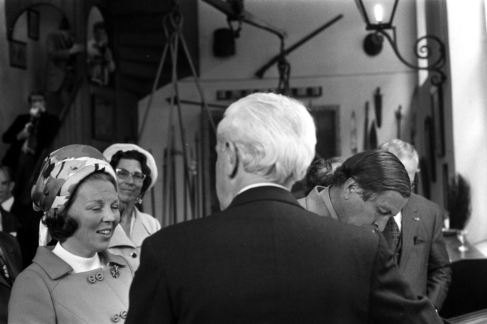 Werkbezoek prinses Beatrix en prins Claus aan provincie Utrecht, Beatrix en Clau, Bestanddeelnr 925-8305