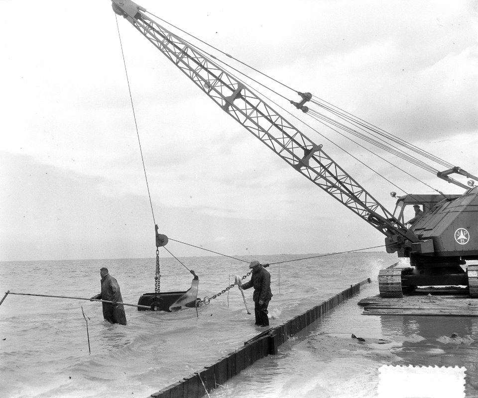 Werk aan Oosterpolder. Opmeten, Bestanddeelnr 905-1725