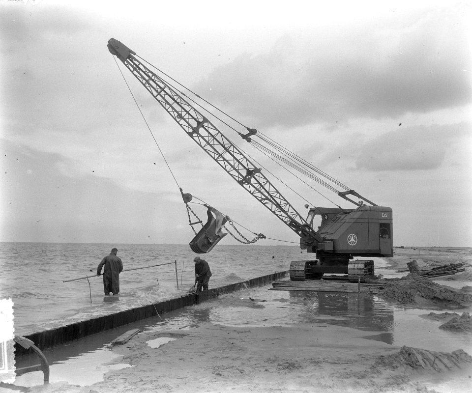 Werk aan Oosterpolder. Opmeten, Bestanddeelnr 905-1724