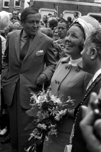Werkbezoek prinses Beatrix en prins Claus aan provincie Utrecht, Beatrix en Clau, Bestanddeelnr 925-8301