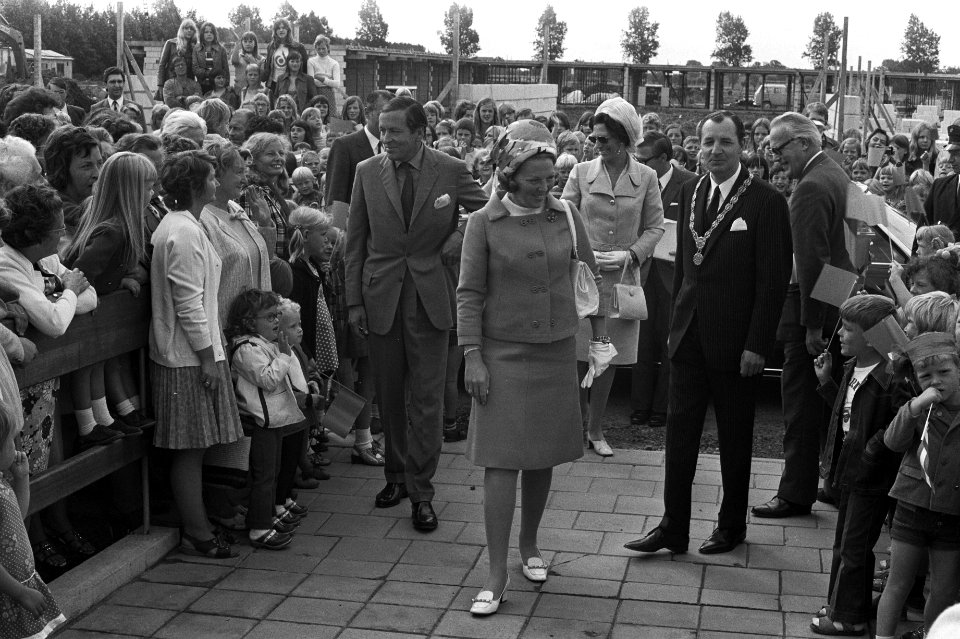Werkbezoek prinses Beatrix en prins Claus aan provincie Utrecht, Beatrix en Clau, Bestanddeelnr 925-8298