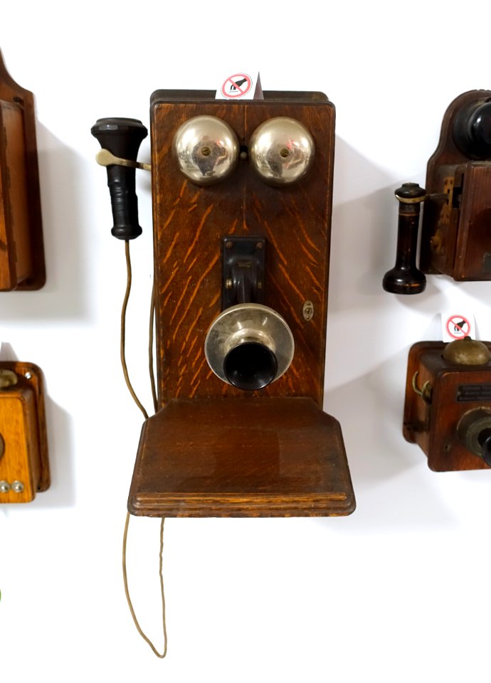 Western Electric Model 317 - Telephone Museum - Waltham, Massachusetts - DSC08150