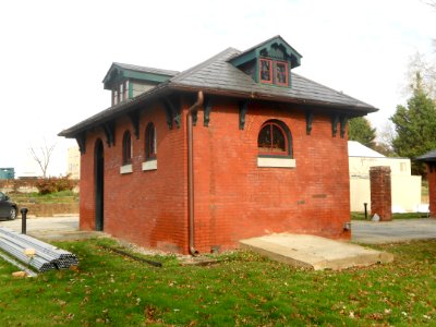 Western Centennial Comfort Station from SW