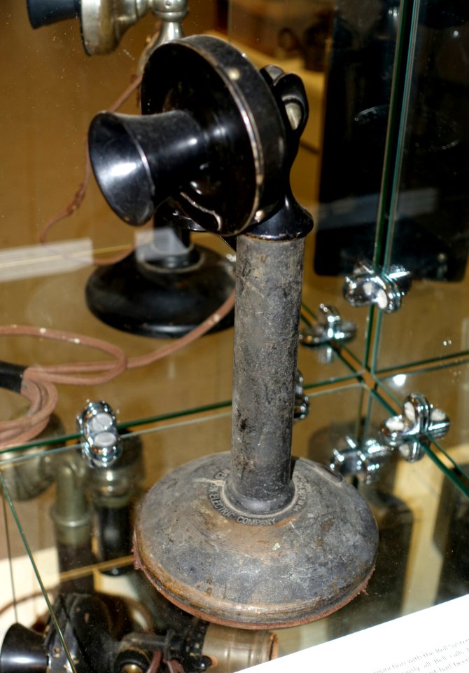 Western Electric WE 50 AL - Telephone Museum - Waltham, Massachusetts -DSC08257