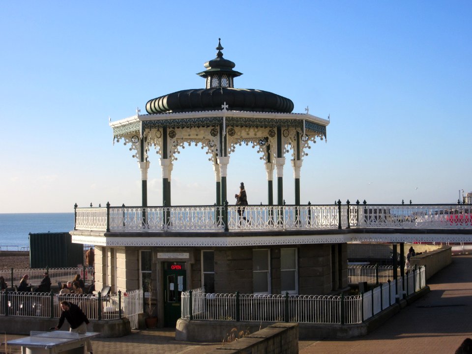 Western Bandstand, King's Road, Brighton (NHLE Code 1381657) (January 2017) (1)