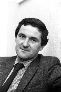 Wethouder J W M Hardon (Ruimtelijke Ordening en Stadvernieuwing) is afgetrede, Bestanddeelnr 931-0588