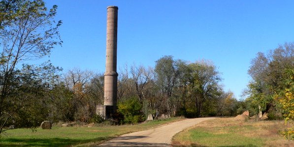 Western Portland Cement plant (Yankton SD) Shady Lane 1