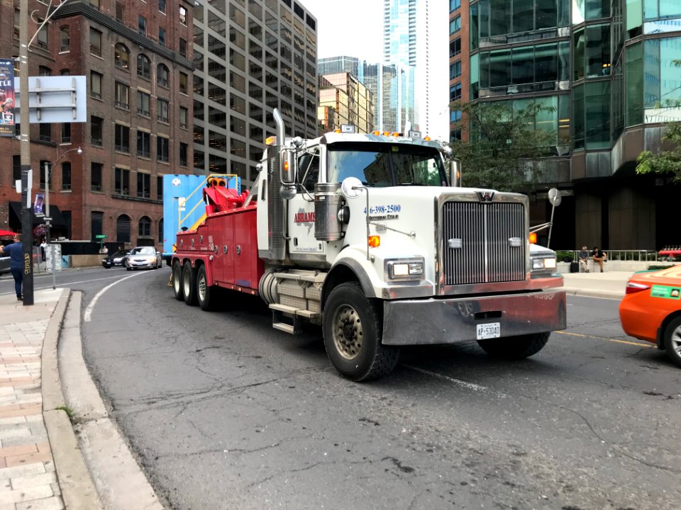 Western Star Vulcan carrier Toronto 01