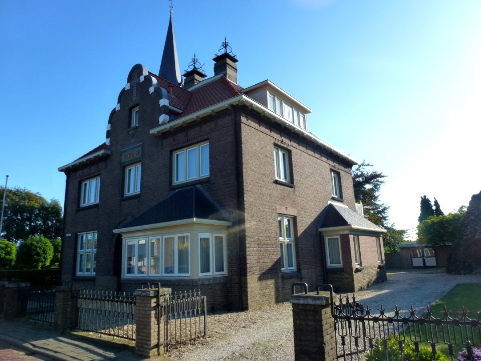 Weurt (Beuningen Gld) Pastorie Kerkstraat 52