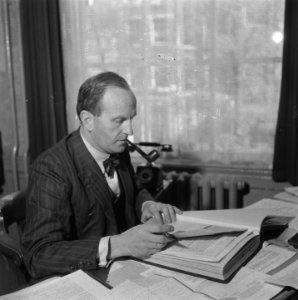 Wethouder A de Roos, Bestanddeelnr 900-8653
