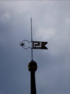 Wetterfahne auf der Kirche in Gossel