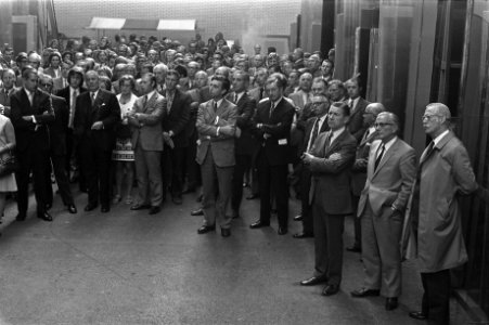 Wethouder Bootsma opent fabriek RiederTetterode, Bestanddeelnr 925-8863