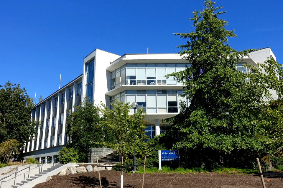 Wesbrook Building - University of British Columbia Vancouver - DSC09309