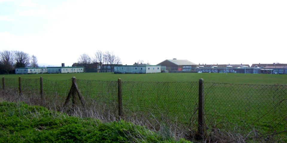 West Blatchington Primary School, Hangleton Way, Hangleton (April 2015) (3)