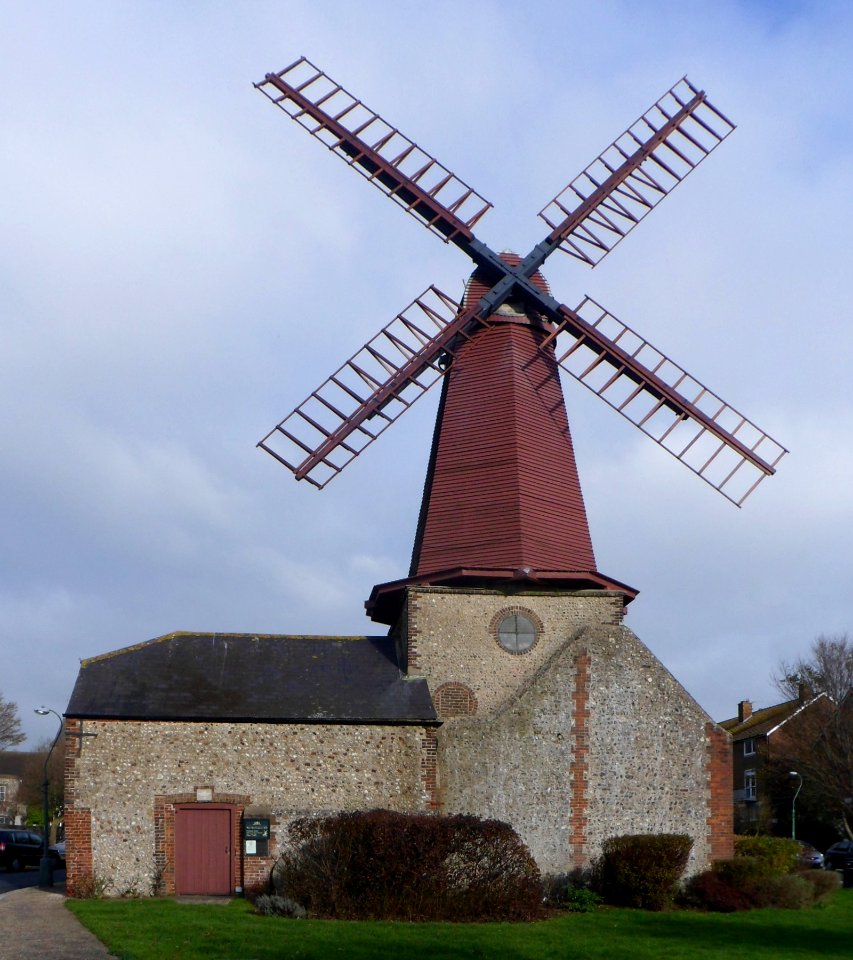 West Blatchington Windmill, Holmes Avenue, West Blatchington (NHLE Code 1187562) (November 2013) (2)