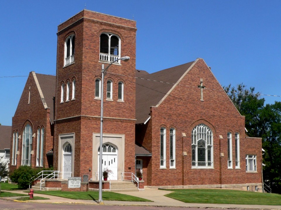 Wessington Springs Methodist church from SSW 1