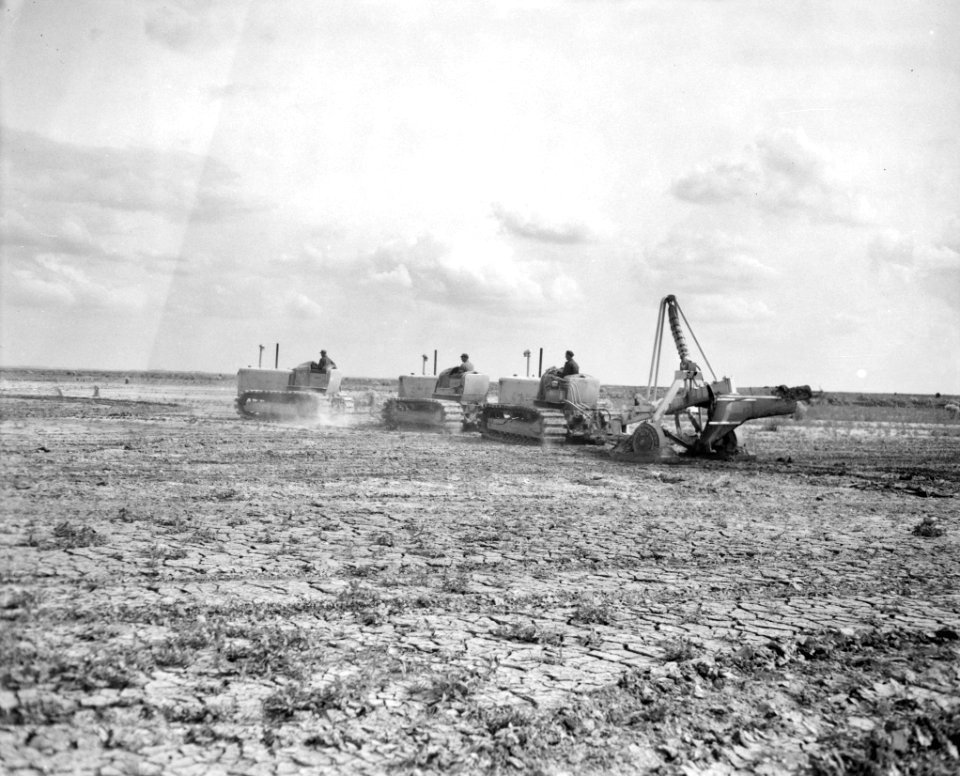Werkzaamheden in de polder Oostelijk Flevoland, Bestanddeelnr 909-6756