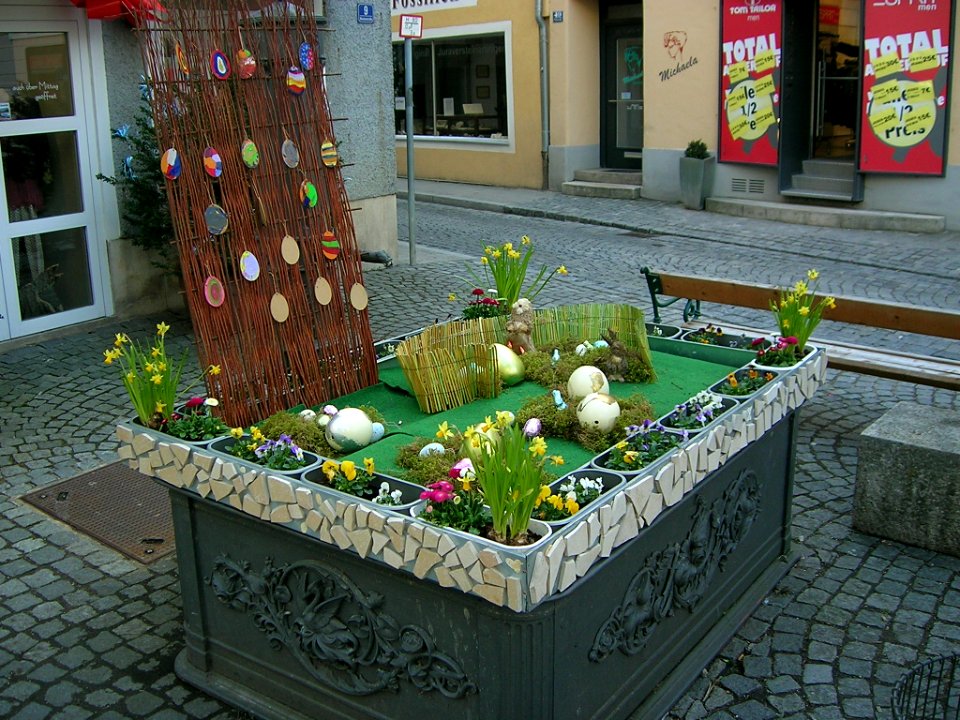 Westenstr Eichstätt -Brunnen Ostern 2013 (1)