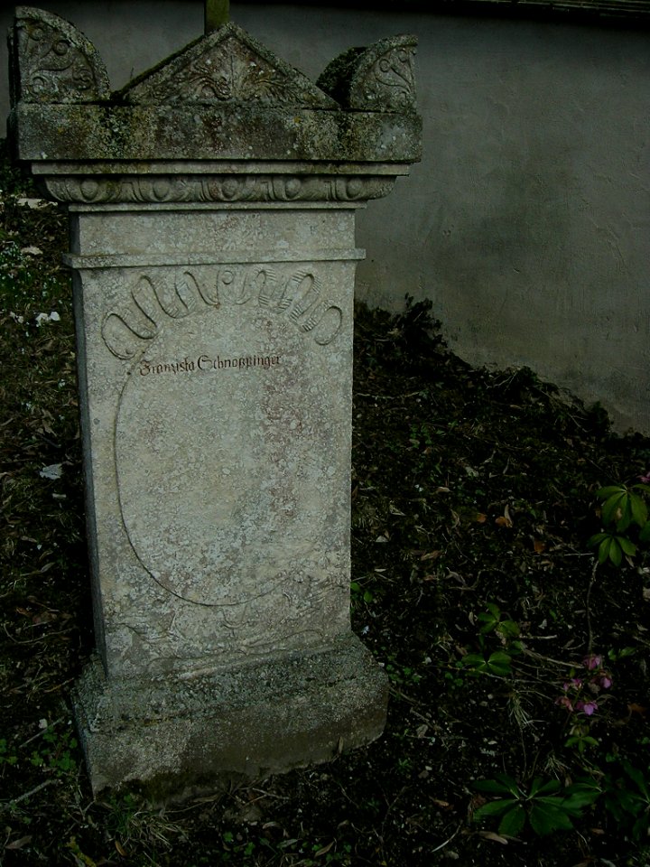 Westenfriedhof Eichstätt -Grabstein Franziska Schnappinger