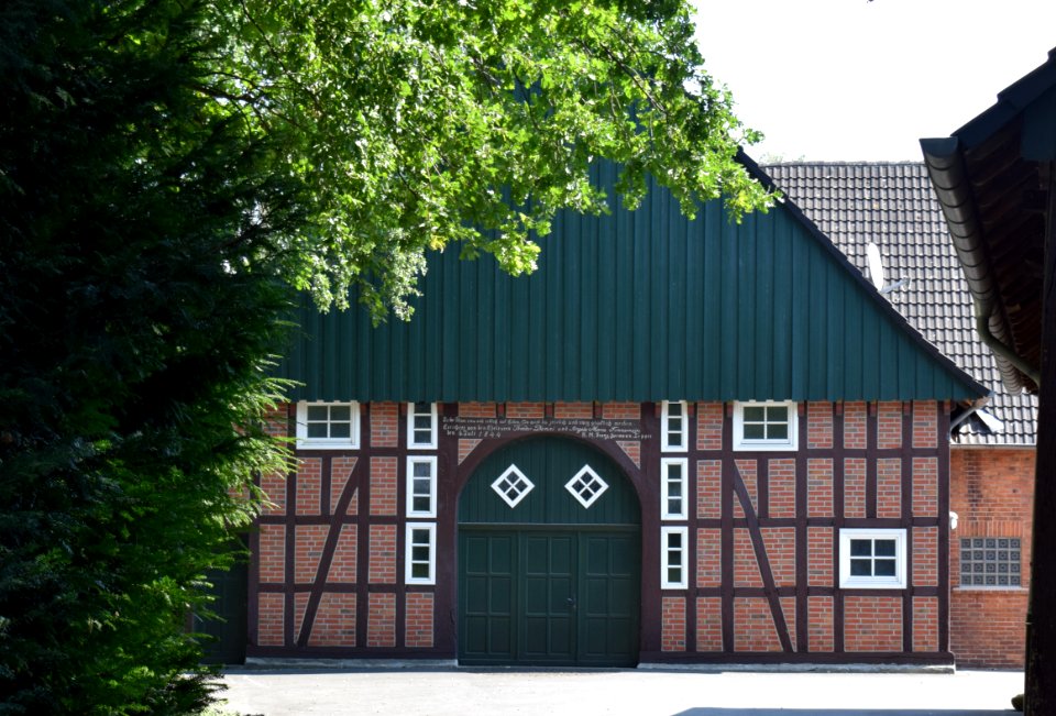 Westenholz - Mühlenheider Straße 1