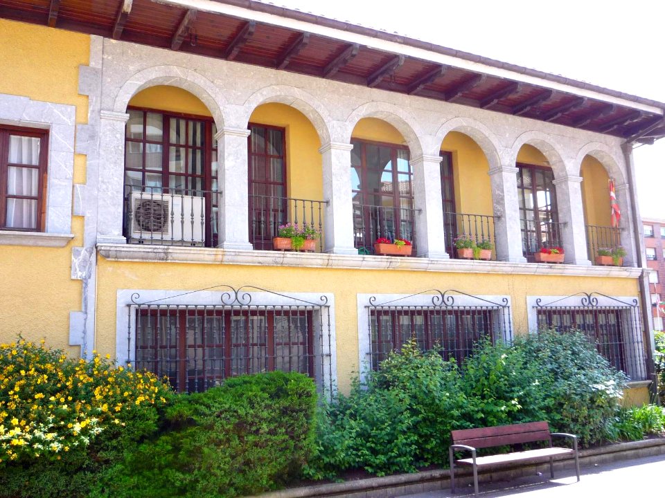 Zaldívar - Ayuntamiento 1