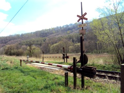 Závory na trati 240
