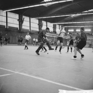 Zaalhockeytoernooi in Eindhoven. Spelmoment, Bestanddeelnr 913-3752