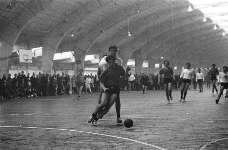 Zaalhandbal Niloc tegen Zagreb, Bestanddeelnr 921-9697
