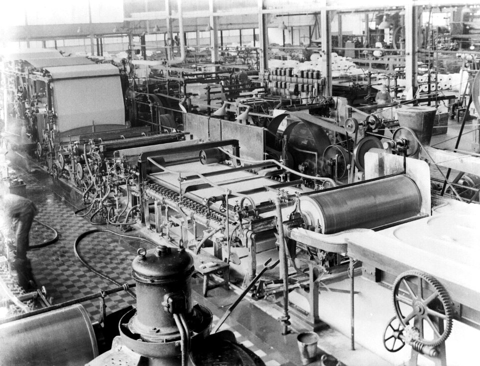 Zaal met papiermachines, Bestanddeelnr 189-0185