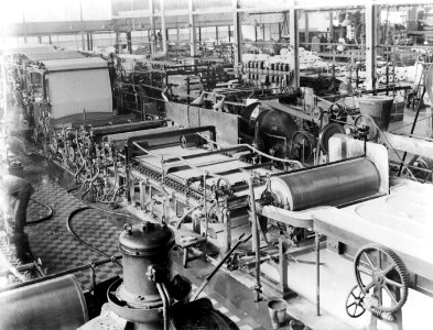 Zaal met papiermachines, Bestanddeelnr 189-0185