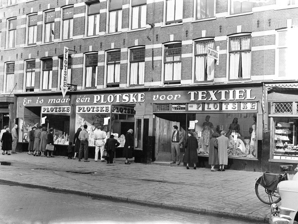 Zaak firma Plotske Van Swindenstraat Amsterdam, Bestanddeelnr 904-9955