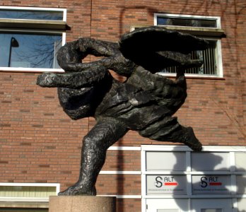 Zaanstad kunstwerk leda en zwaan