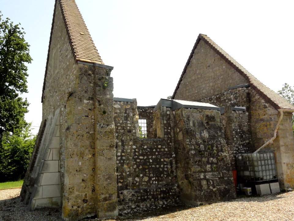 Ypreville-Biville (Seine-Mar.) chapelle-ruine de Biville (03)