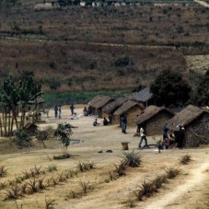 Zaire (voorheen Belgisch Congo ) kamp van Angolese Bevrijdingsbeweging F.N.L.A., Bestanddeelnr 254-9403