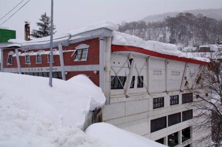 Yubari Municipal Art Museum Collapse