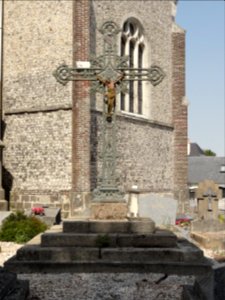 Ypreville-Biville (Seine-Mar.) croix de cimetière