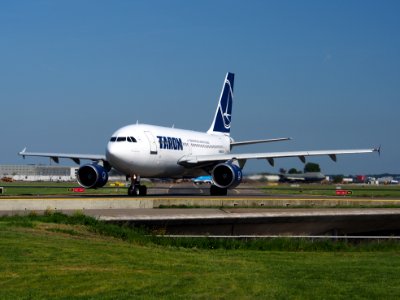 YR-LCA TAROM Airbus A310-325(ET) at Schiphol (AMS - EHAM), The Netherlands, 16may2014, pic-1