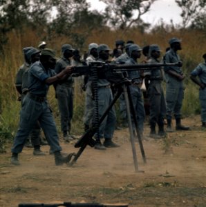 Zaire (voorheen Belgisch Congo ) kamp van Angolese Bevrijdingsbeweging F.N.L.A., Bestanddeelnr 254-9400