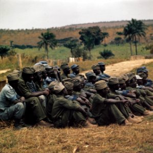 Zaire (voorheen Belgisch Congo ) kamp van Angolese Bevrijdingsbeweging F.N.L.A., Bestanddeelnr 254-9408