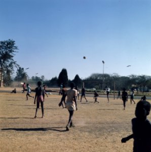 Zaire (voorheen Belgisch Congo ) straatbeelden Kinshasa, Bestanddeelnr 254-9367