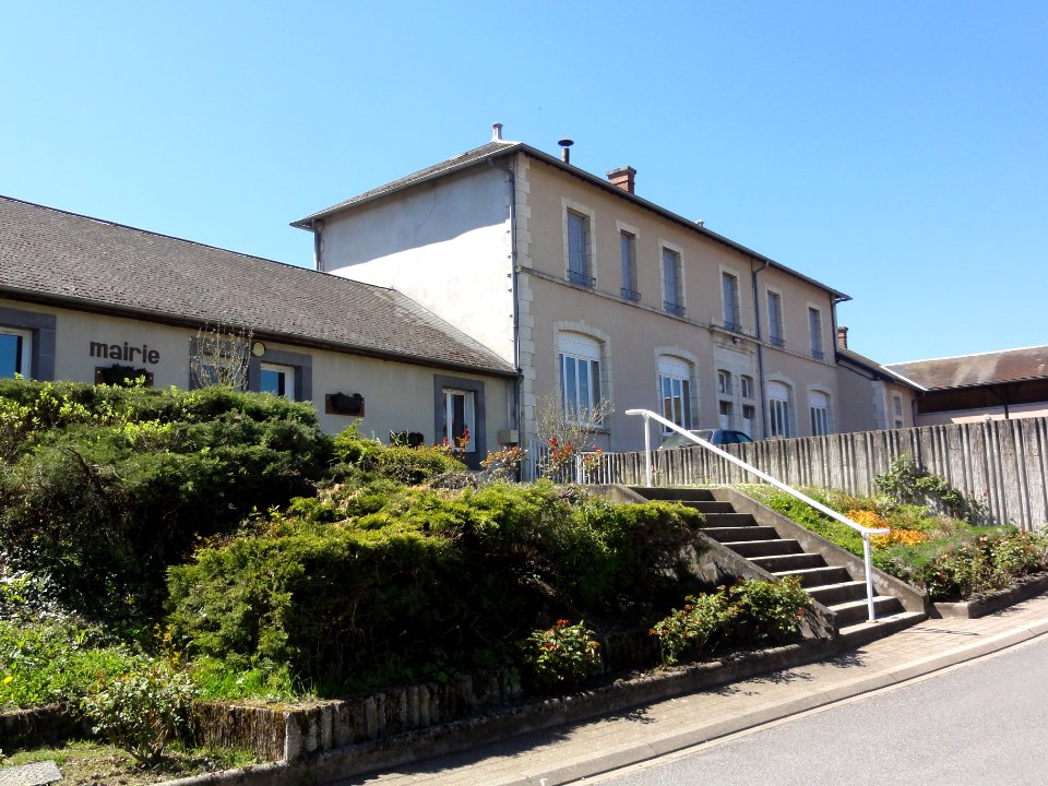 Youx (Puy-de-Dôme) école