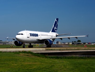YR-LCA TAROM Airbus A310-325(ET) at Schiphol (AMS - EHAM), The Netherlands, 16may2014, pic-2