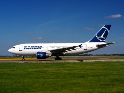YR-LCA TAROM Airbus A310-325(ET) at Schiphol (AMS - EHAM), The Netherlands, 16may2014, pic-4