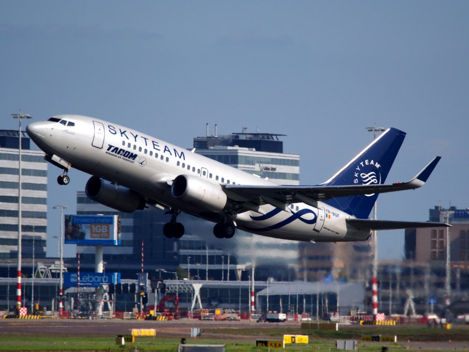 YR-BGF SkyTeam Tarom Romanian Air Transport boeing 737-700 takeoff from Schiphol (AMS - EHAM), The Netherlands, 17may2014, pic-1