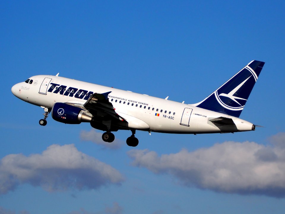 YR-ASC TAROM Airbus A318-111 takeoff from Polderbaan, Schiphol (AMS - EHAM) at sunset, pic4