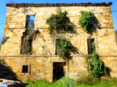 Zalla (La Herrera), conjunto de La Mella, Palacio de Urrutia 3
