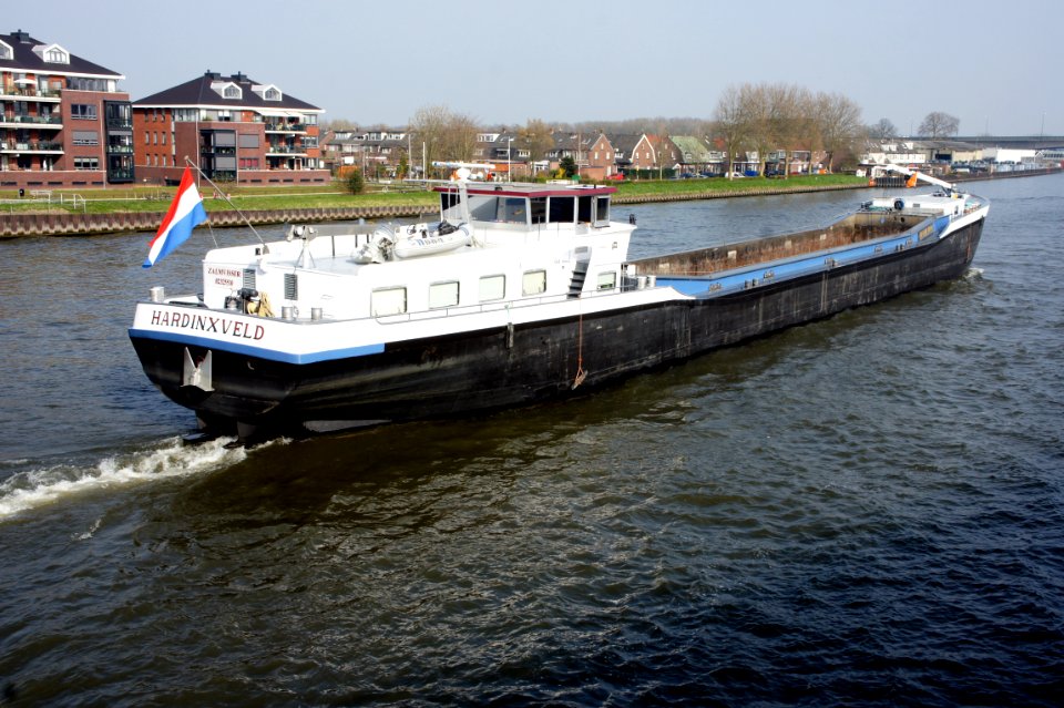 Zalmvisser - ENI 02325510, Amsterdam-Rijnkanaal, pic1